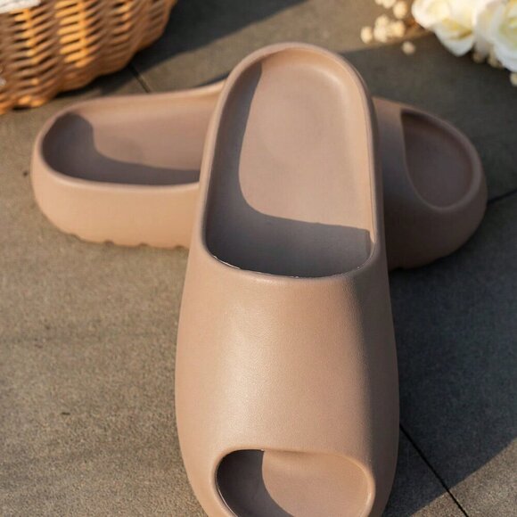 Brown Casual Women's Anti-Slip Slippers - Picture 4 of 7